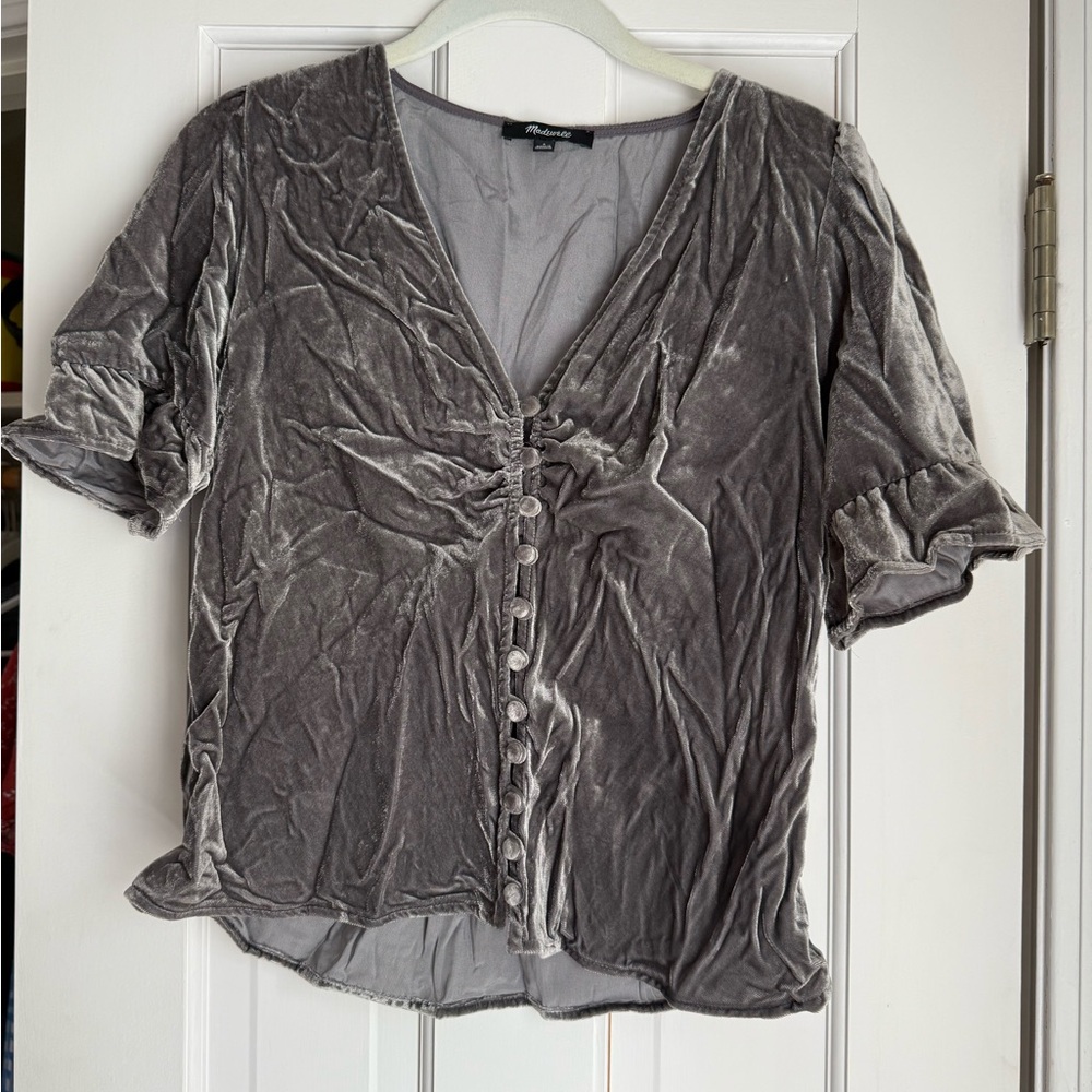 Madewell Silver Short Sleeve button Front Blouse 75% Viscose size 4